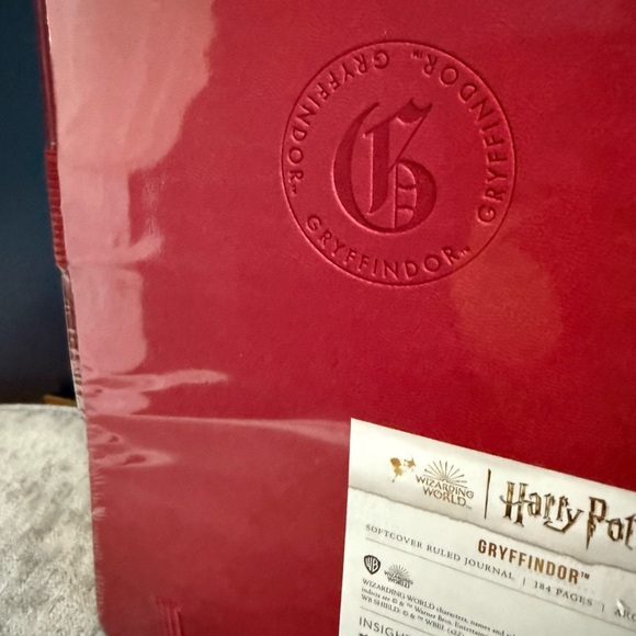 Harry Potter:Gryffindor Classic Softcover Journal with Pen NWT2Pieces Set Sealed - Picture 10 of 11